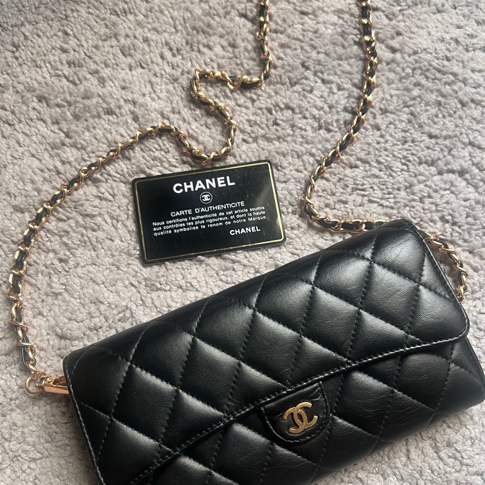 Chanel Black Wallet on chain